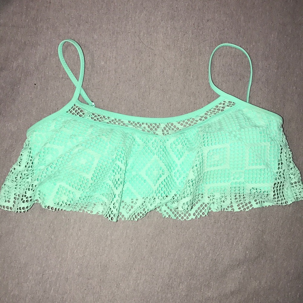 Bundle Swimsuit Tops ☀️ - Picture 2 of 3